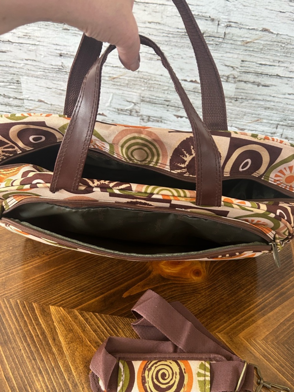Vintage GASOLINE Weekender Travel Tote - Picture 3 of 11